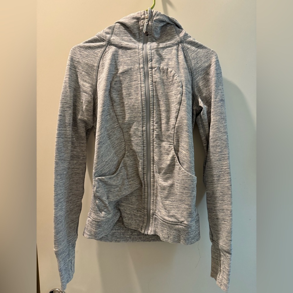 Lululemon scuba size 6 heather gray/blue